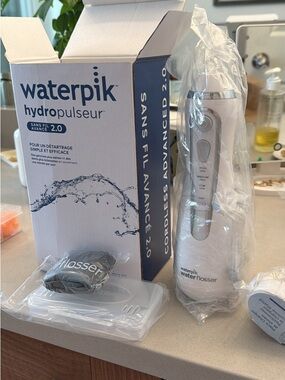 Waterpik Cordless Advanced 2.0 Water Flosser - White